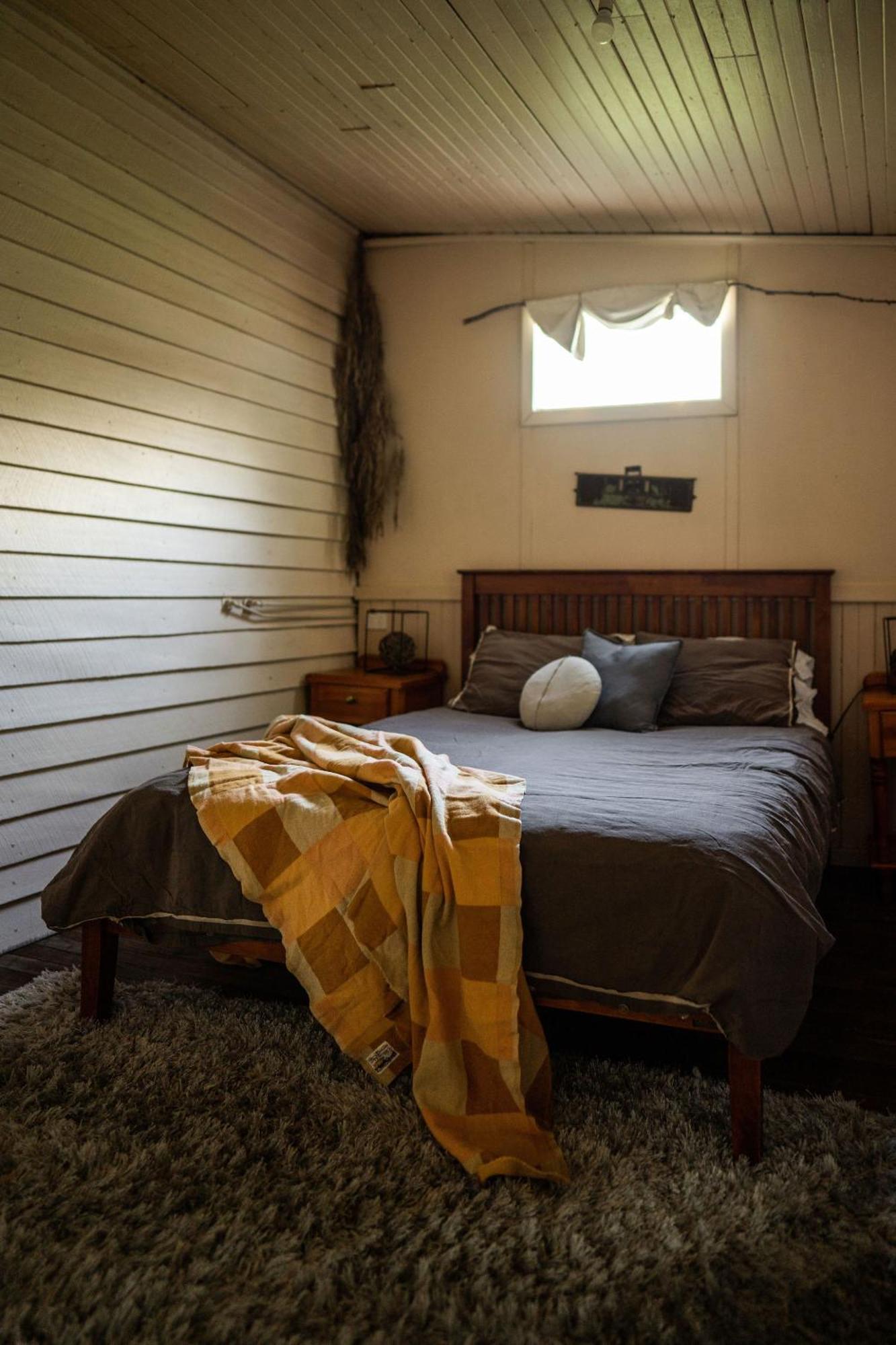 Cosy Farmstay: Green Cabin At Whispering Woods Beedelup 외부 사진